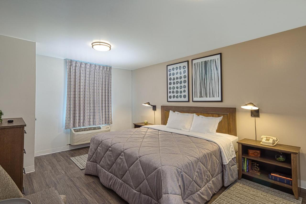 Intown Suites Extended Stay Select Hampton Va Exterior photo